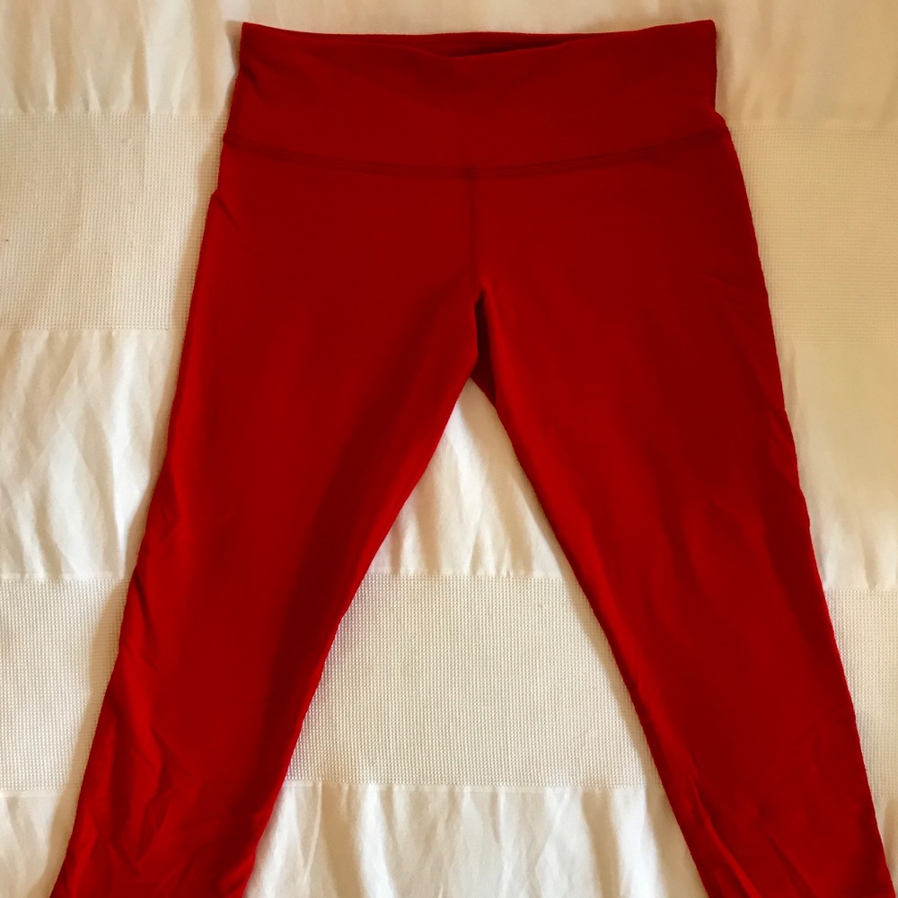 Lululemon Wunder Under Crop